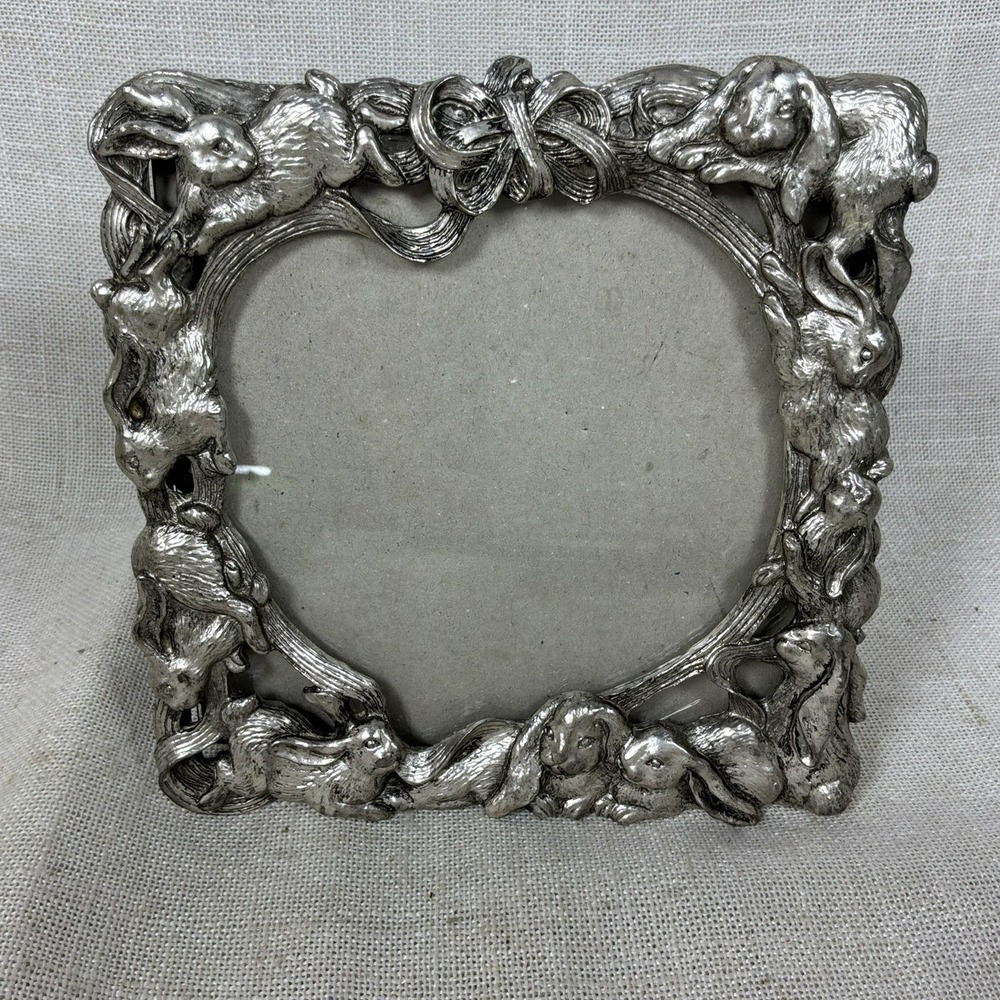 Vintage 1995 ARTHUR COURT Bunny Rabbit Square Pewter Picture Frame 5.5"